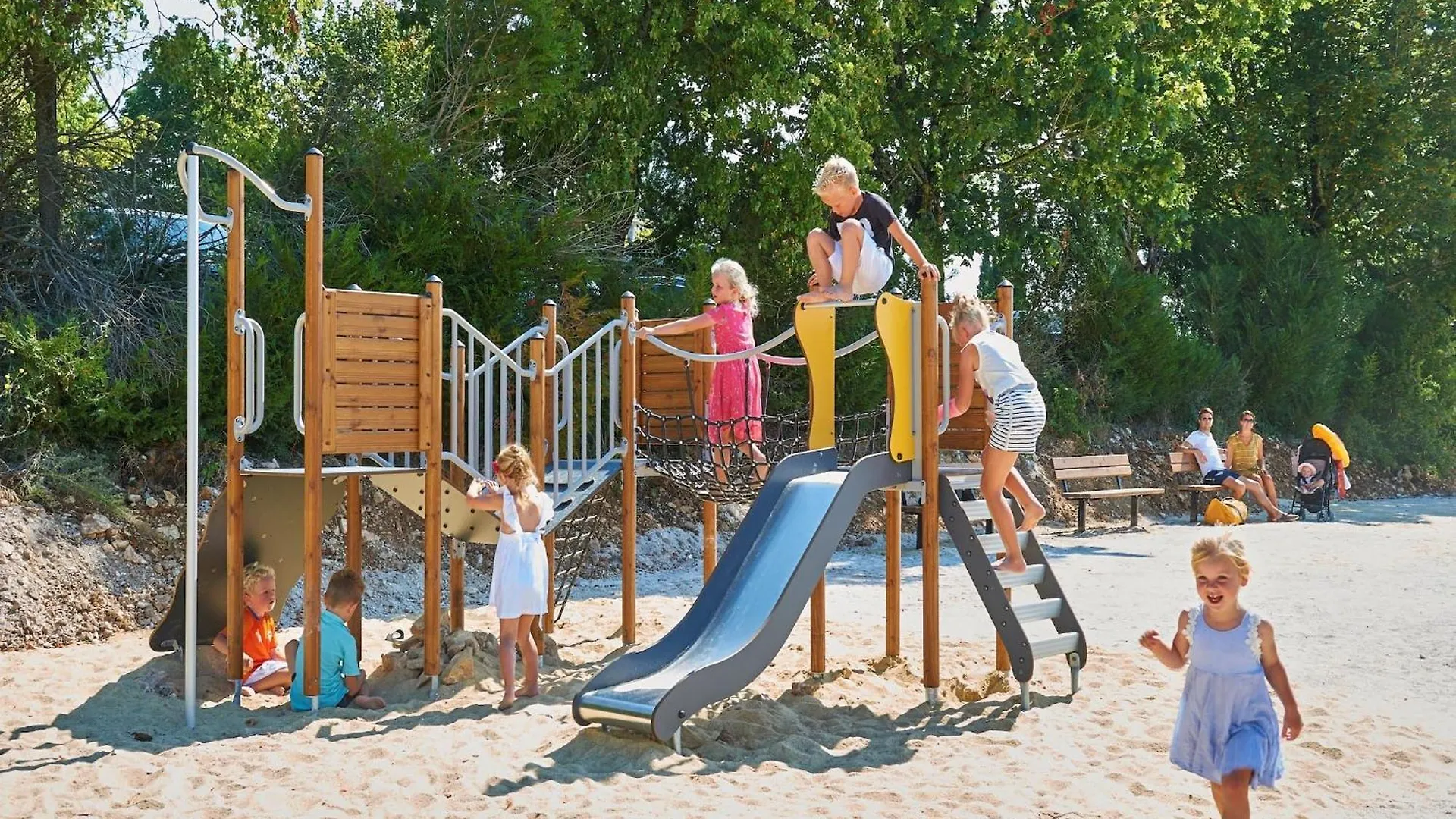 וילה Lanzac Holiday Home With Dishwasher, Near Sarlat צרפת